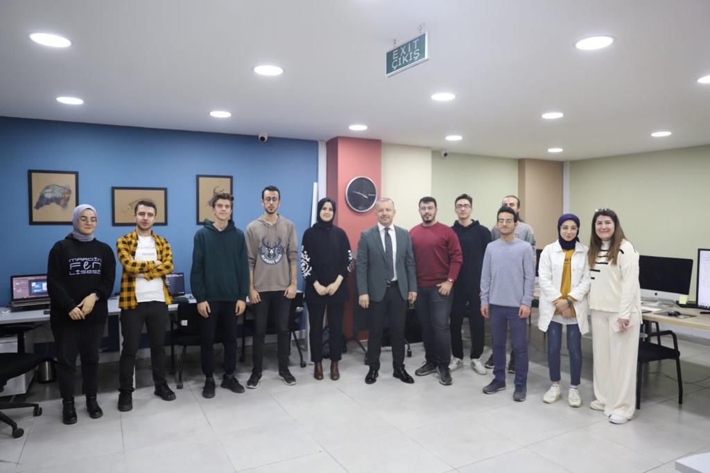 MBB Gençlik Merkezi Mardin Bilişim Teknolojileri Okulu Projesi Kapsamında 4 Farklı Atölye ile Eğitimlerine Başladı