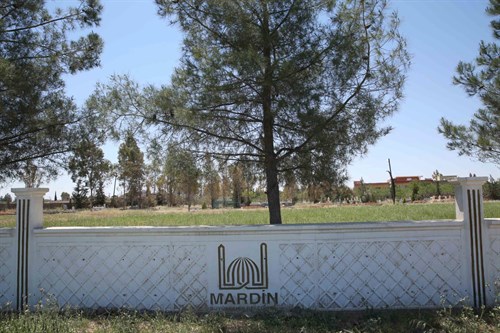 Mardin Genelindeki Mezarlıklarda Çalışmalar Devam Ediyor